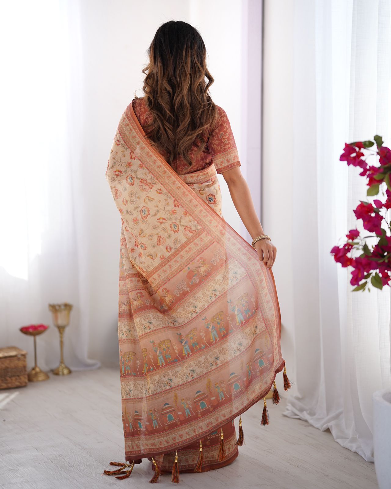Ivory Rust Handloom Floral Saree with Storytelling Pallu