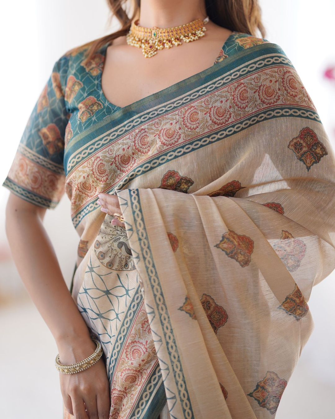 Varnavi Vastra Green Heritage Cotton Saree