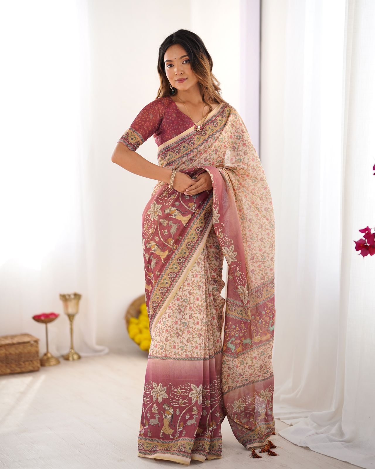 Rose Border Elegance Handloom Saree