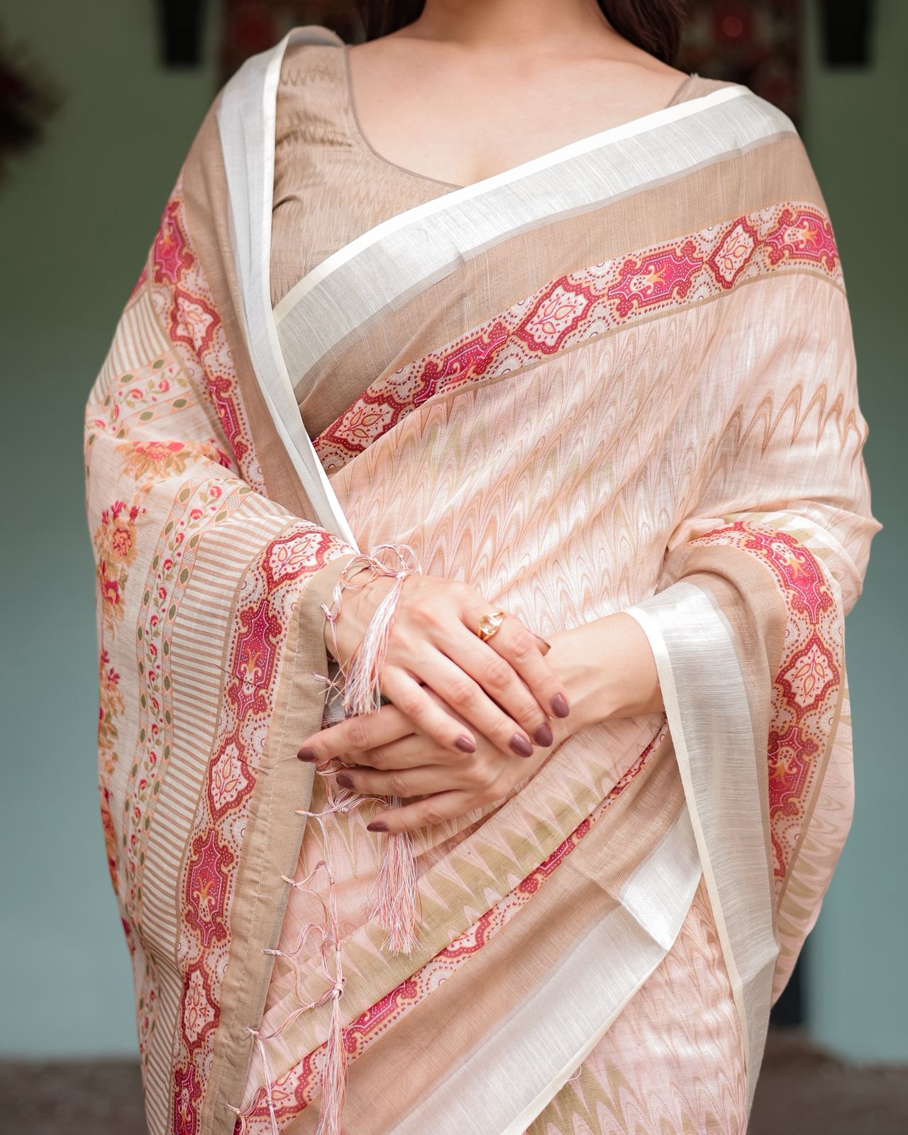 Elegant Beige & Peach Linen Saree with Designer Border