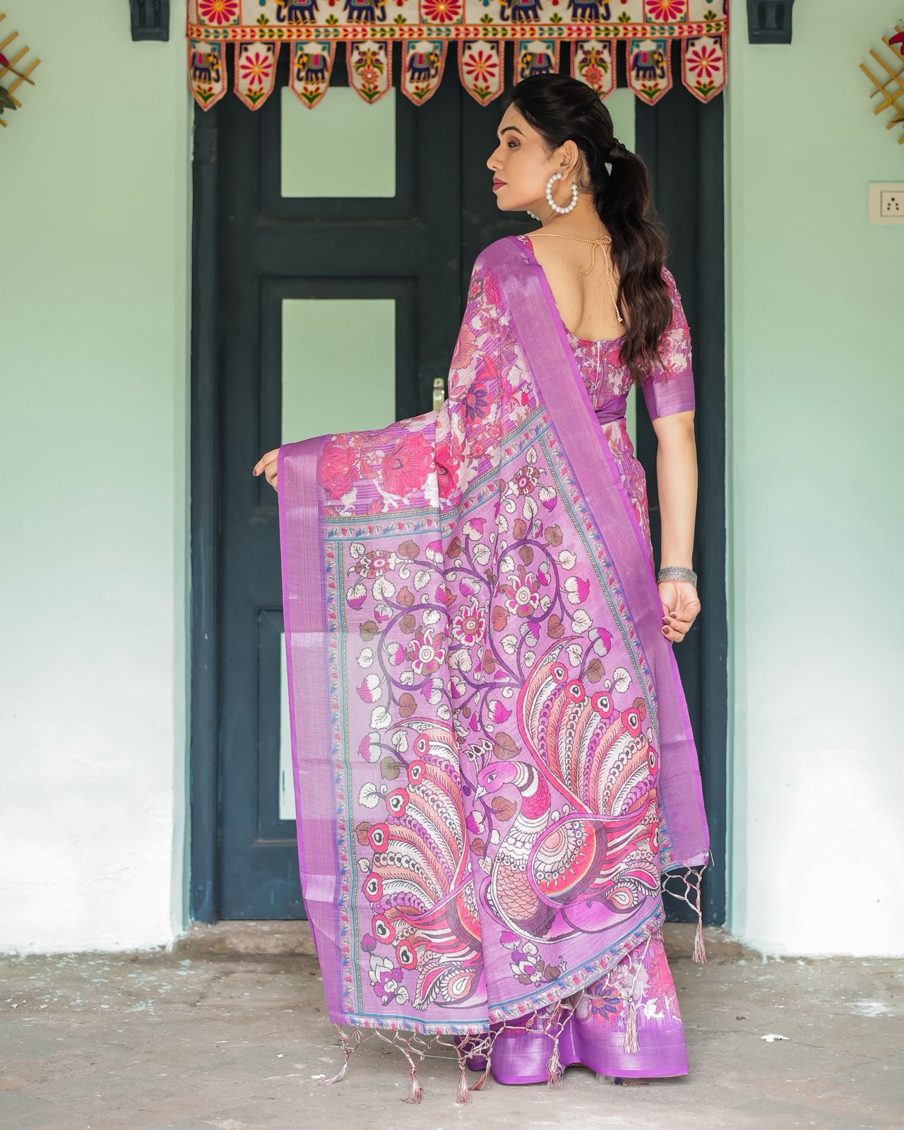 Purple Floral Linen Saree with Elegant Printed Pallu