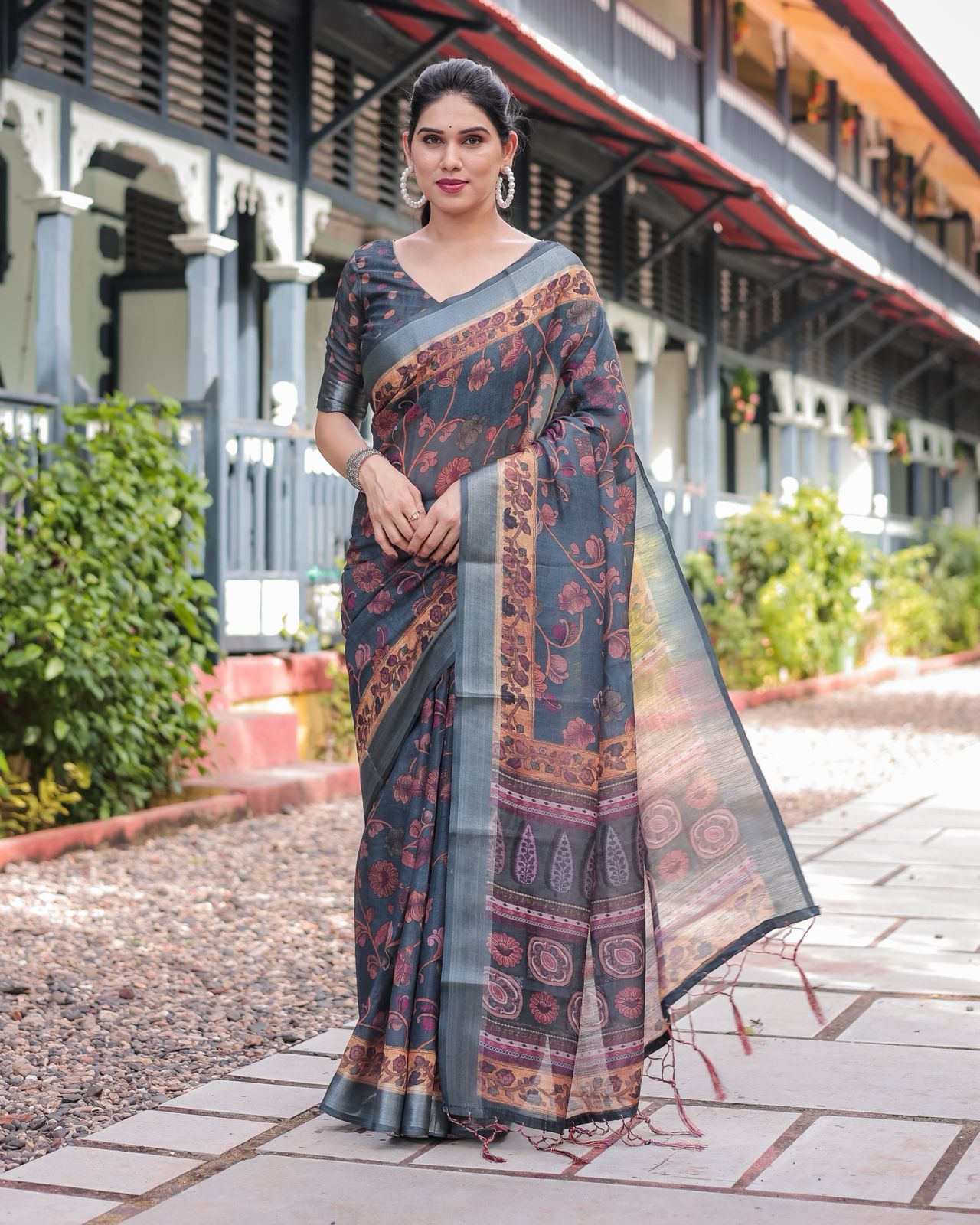 Charcoal Grey Linen Saree with Floral Print Online