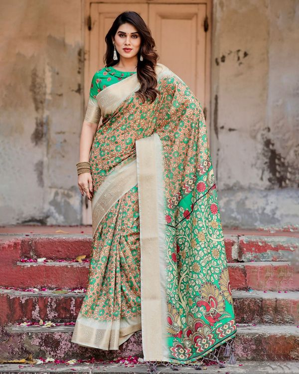 Green Floral Heritage Silk Saree Online – Varnavi