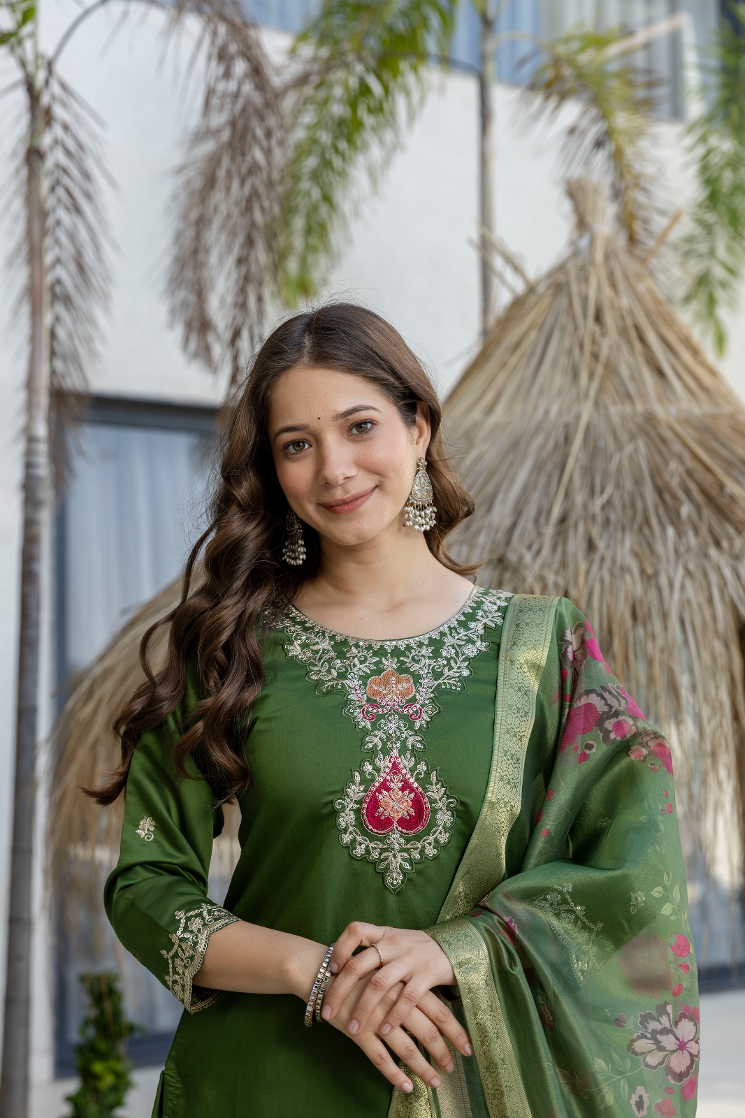 Green Chanderi Embroidered Kurta Pant Dupatta Set