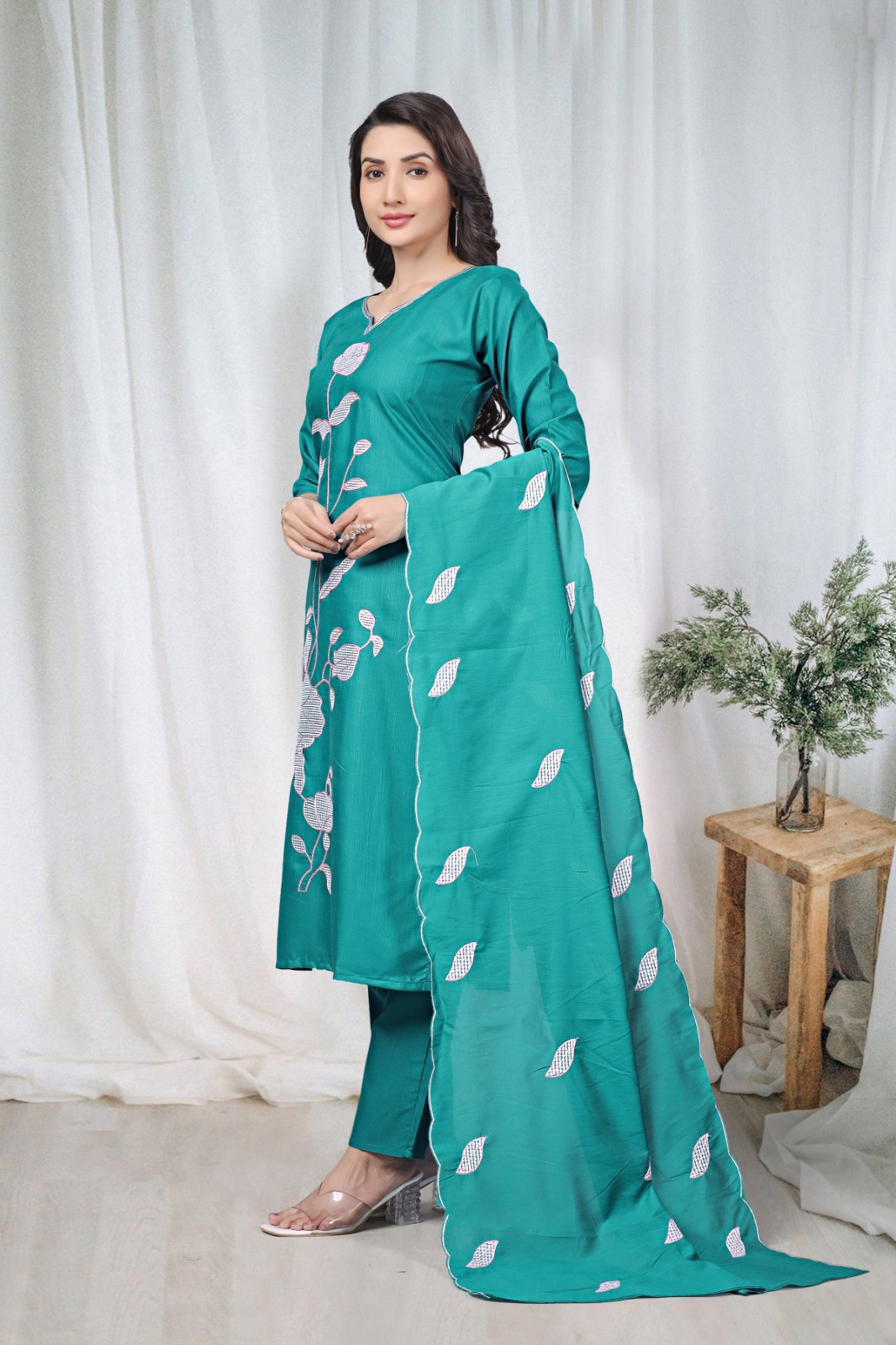 Teal Embroidered Cotton Kurta Pant Set Online