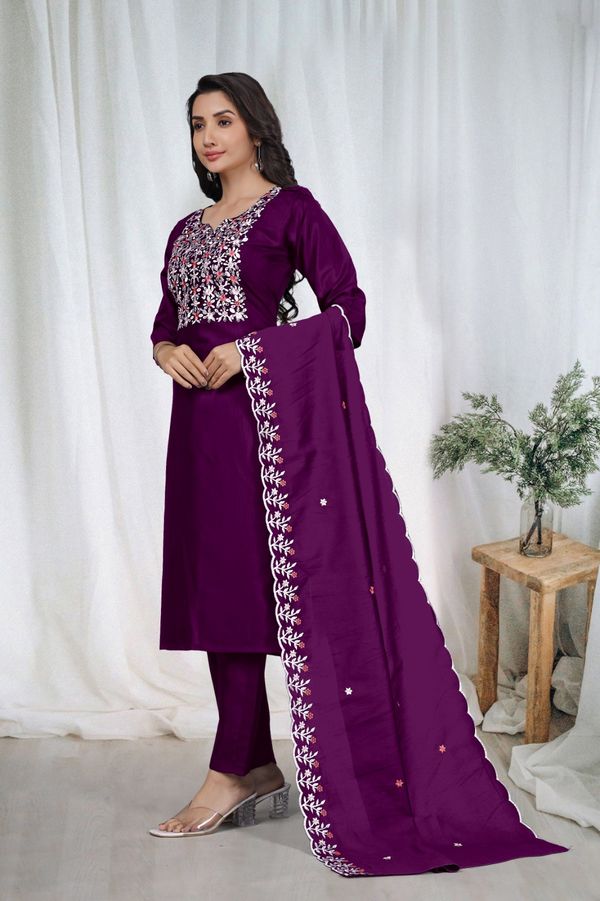 Purple Embroidered Kurta Pant Dupatta Set Women