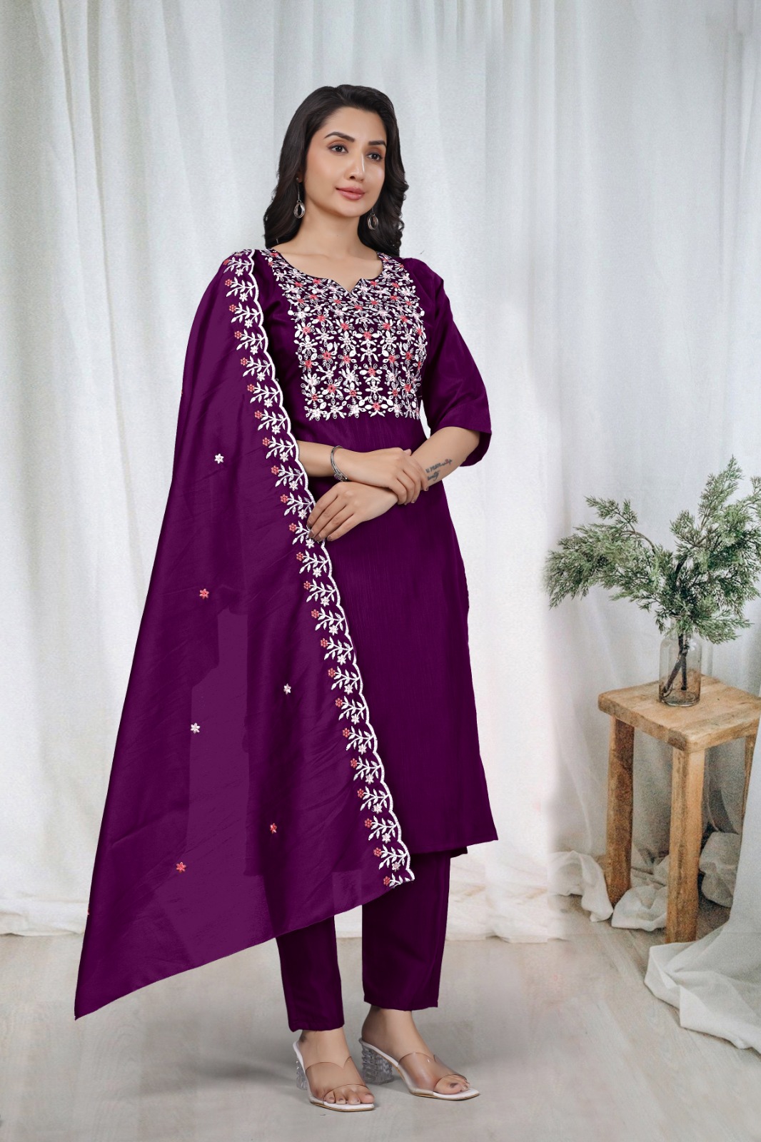 Purple Embroidered Kurta Pant Dupatta Set Women