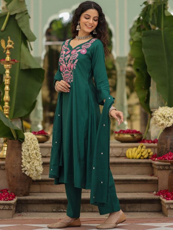 Green Rayon Embroidered Kurti Pant Dupatta Set