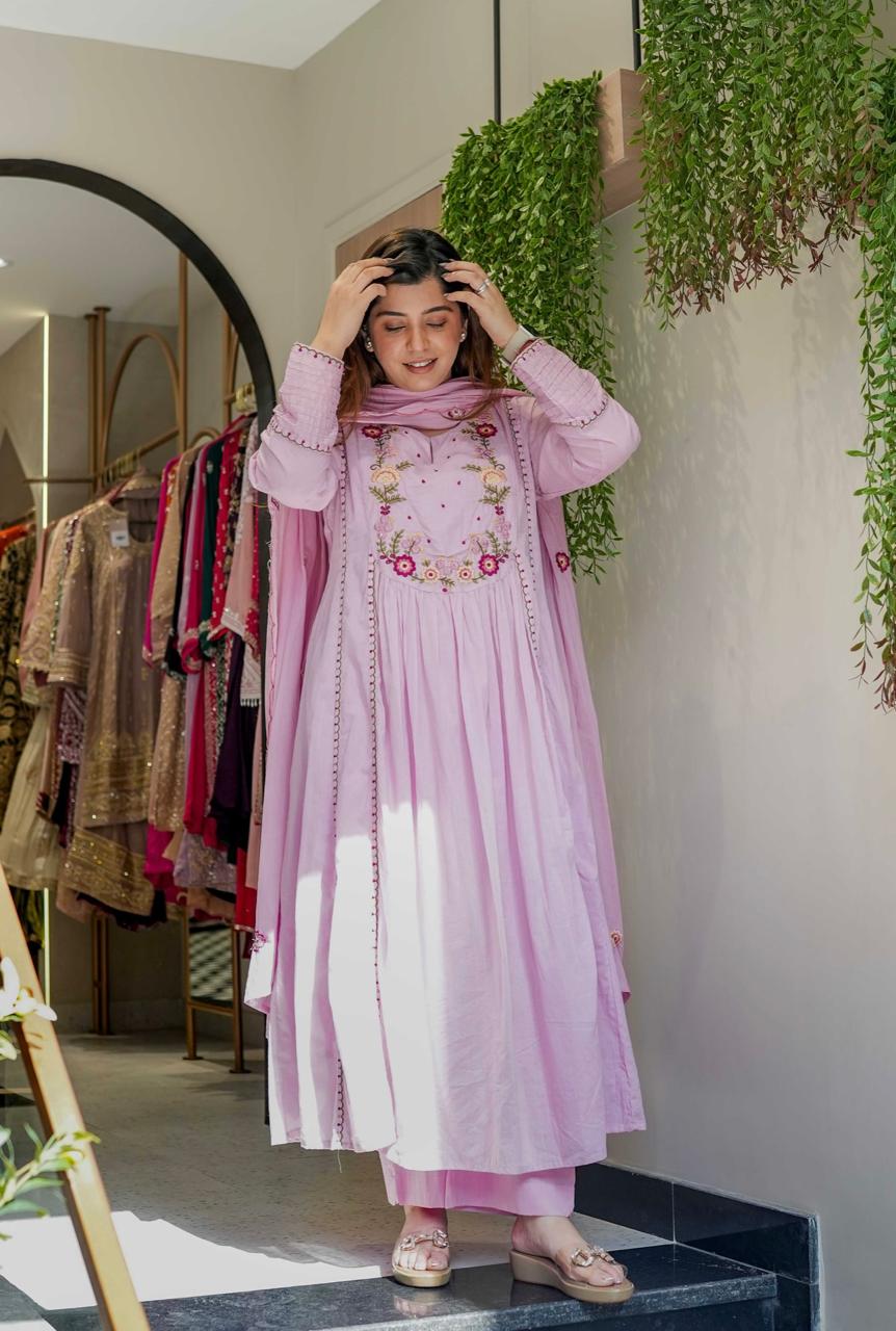 Pink Embroidered Chanderi Silk Kurta Set with Dupatta