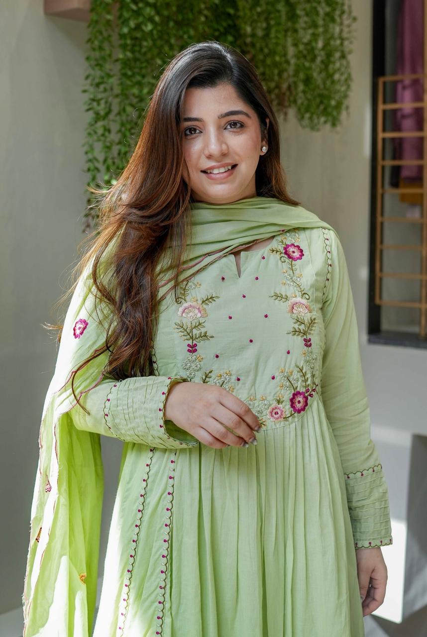 Pista Green Embroidered Chanderi Silk Kurta Set
