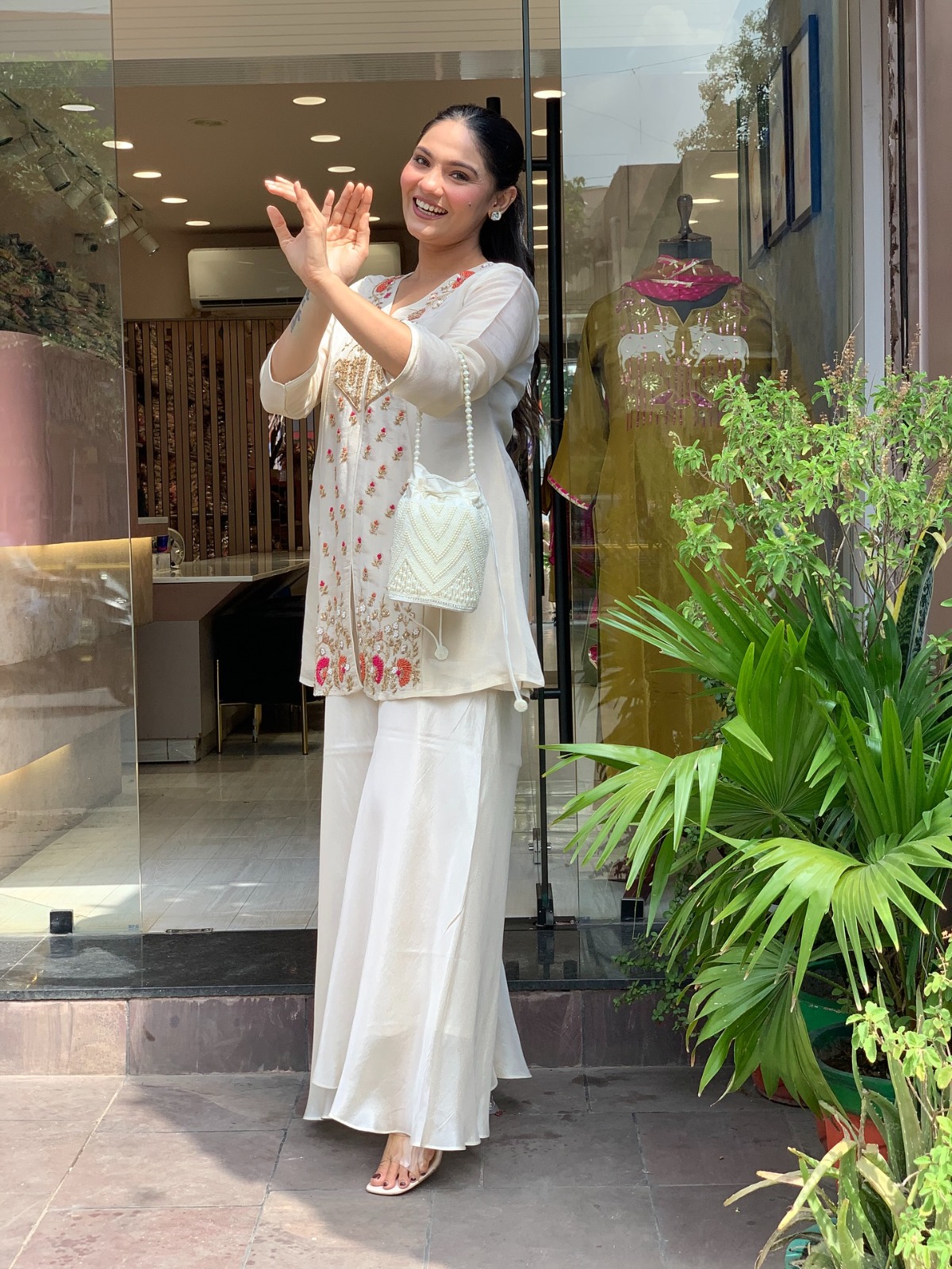 Cream Embroidered Silk Kurta Pant Ethnic Co-ord Set