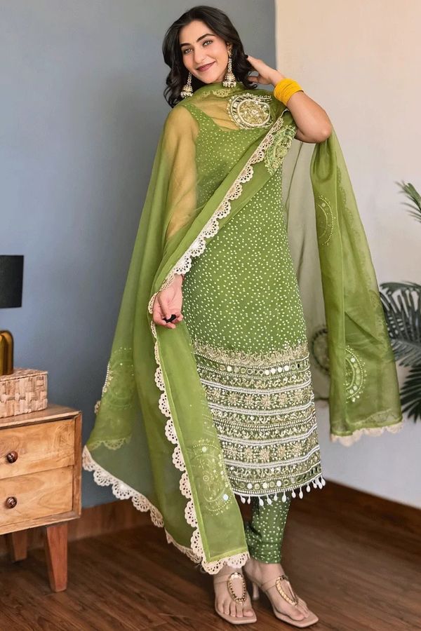 Green Georgette Embroidered Kurta Pant Dupatta Set