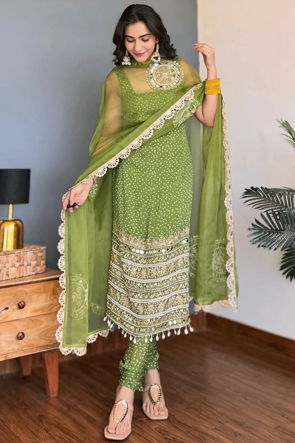 Green Georgette Embroidered Kurta Pant Dupatta Set
