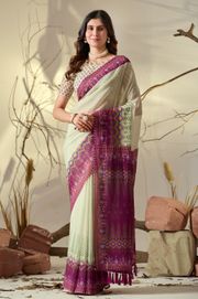 Elegant Cream Saree with Pink Geometric Print Pallu - Cream