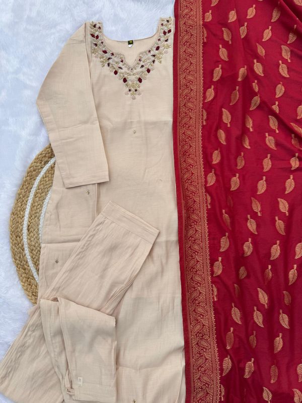Cream Handwork Silk Kurti Pant Set with Red Dupatta