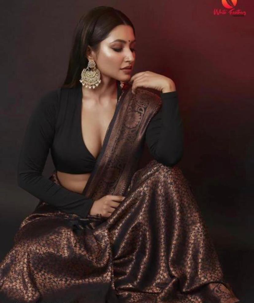 Black Copper Lichi Silk Saree with Rich Jacquard Work