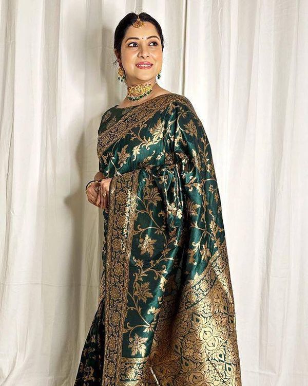Dark Green Banarasi Lichi Silk Saree with Zari Work
