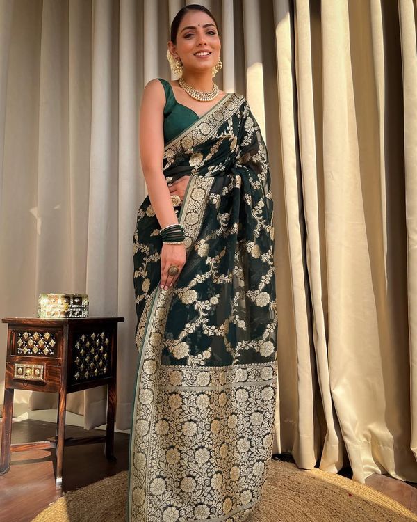 Dark Green Banarasi Silk Saree With Gold Jacquard Work