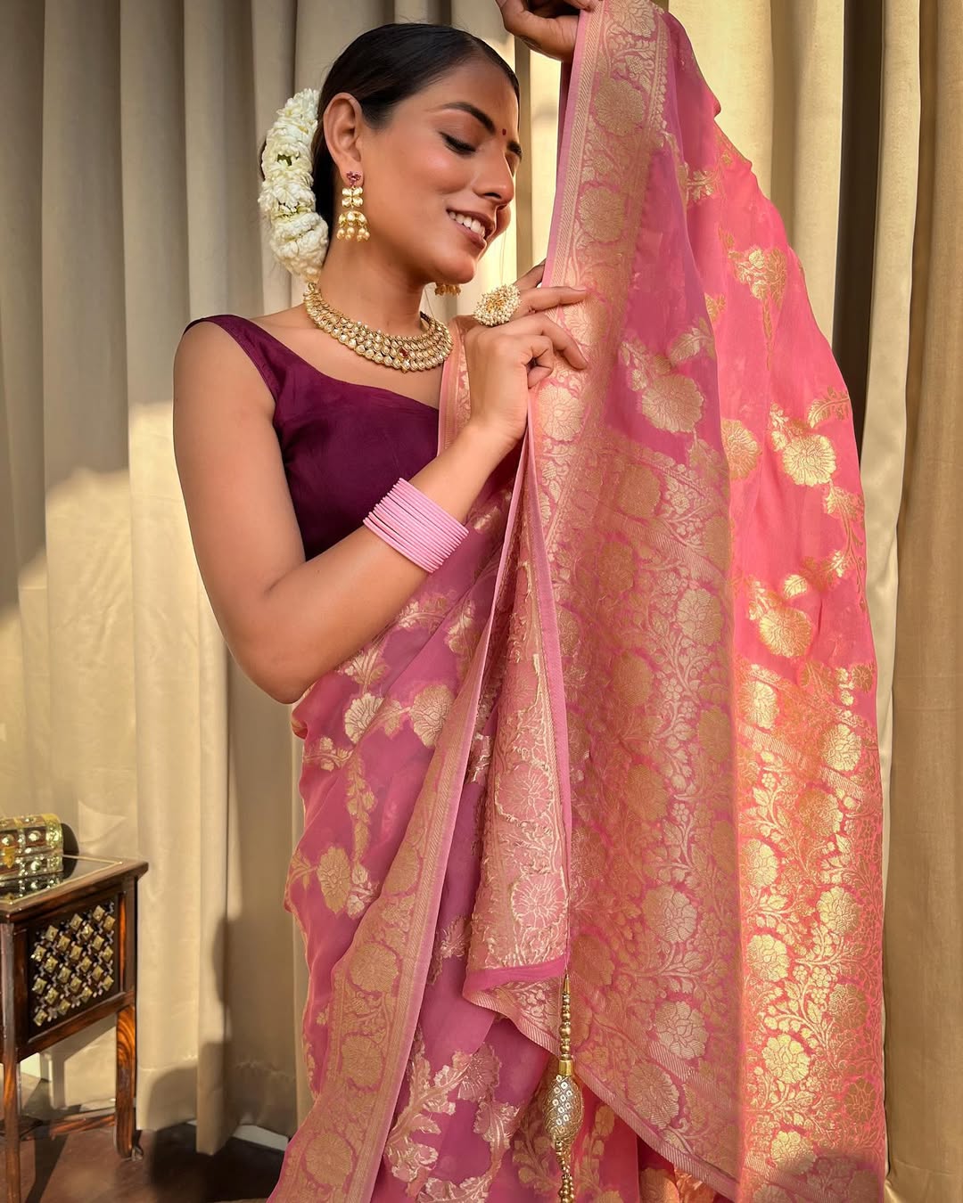Pink Banarasi Lichi Silk Saree With Zari Design