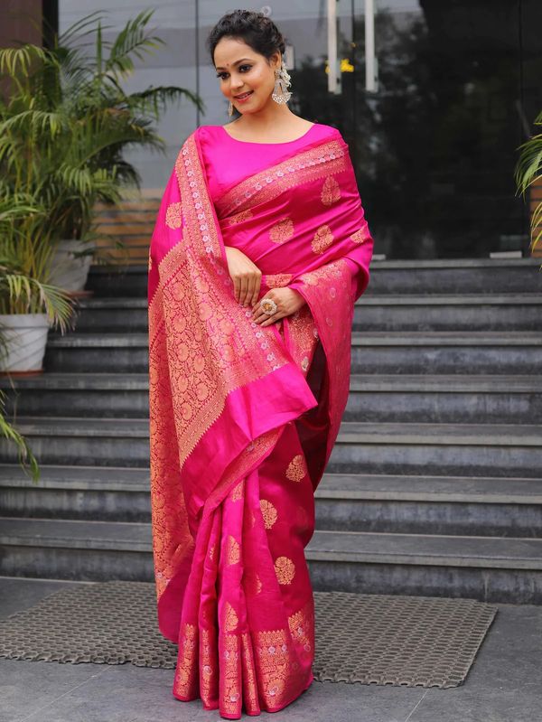 Designer Pink Banarasi Saree with Intricate Zari Motifs