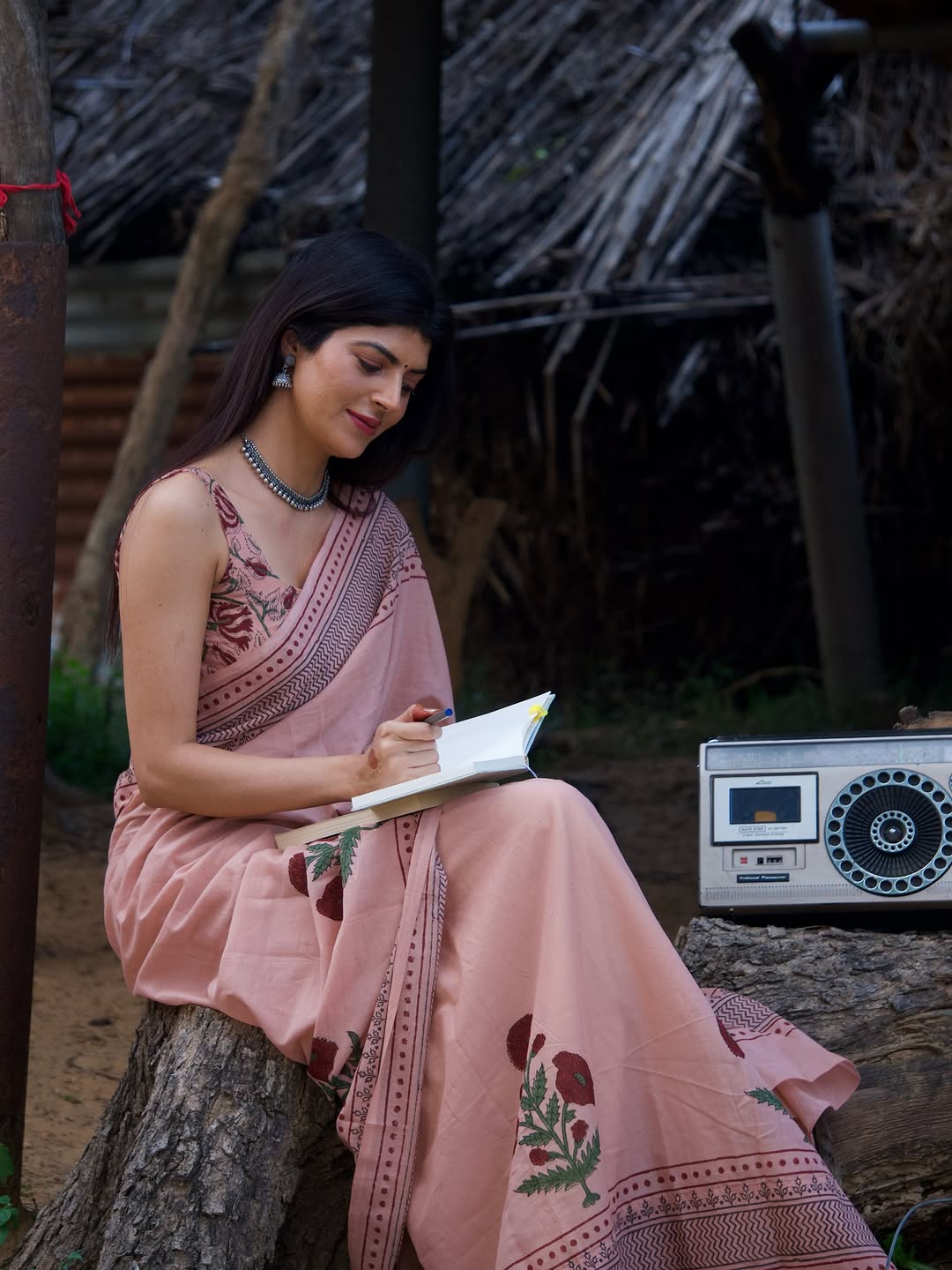 Peach Linen Cotton Printed Saree for Women Online