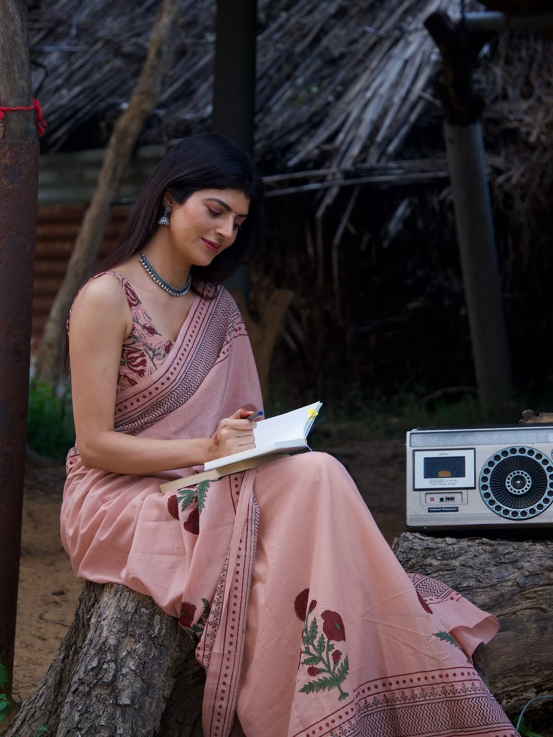 Peach Linen Cotton Printed Saree for Women Online