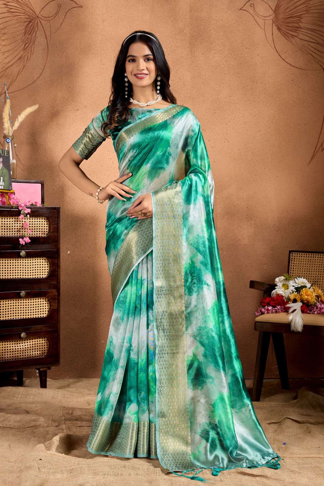 Green Soft Silk Blend Printed Saree with Zari Border