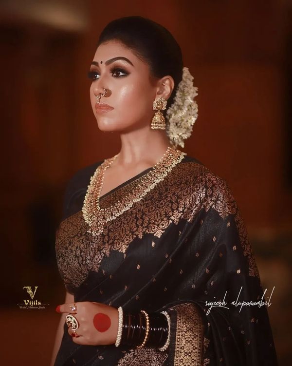 Black Soft Silk Banarasi Saree with Royal Jacquard Border