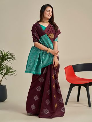 Elegant Maroon Soft Silk Saree with Green Jacquard Border