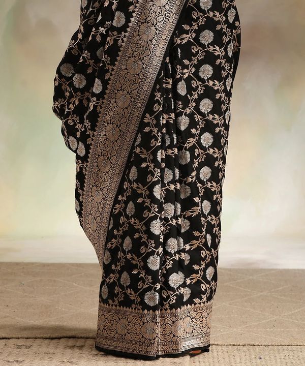 Stylish Black Banarasi Saree with Detailed Jacquard Work