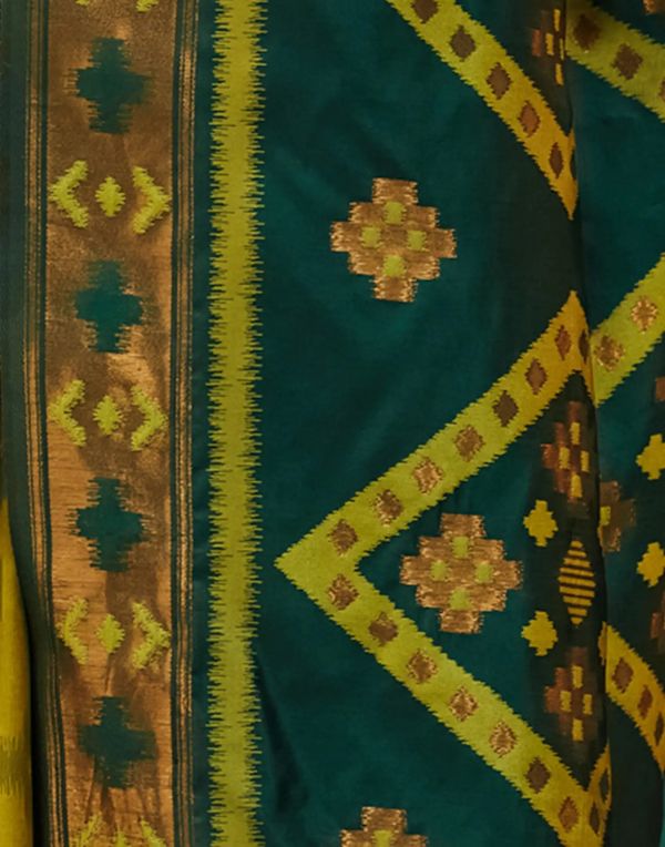 Royal Mustard Green Banarasi Silk Saree with Rich Zari Glow
