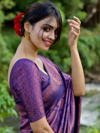 Traditional Purple Silk Saree with Jacquard Pattern