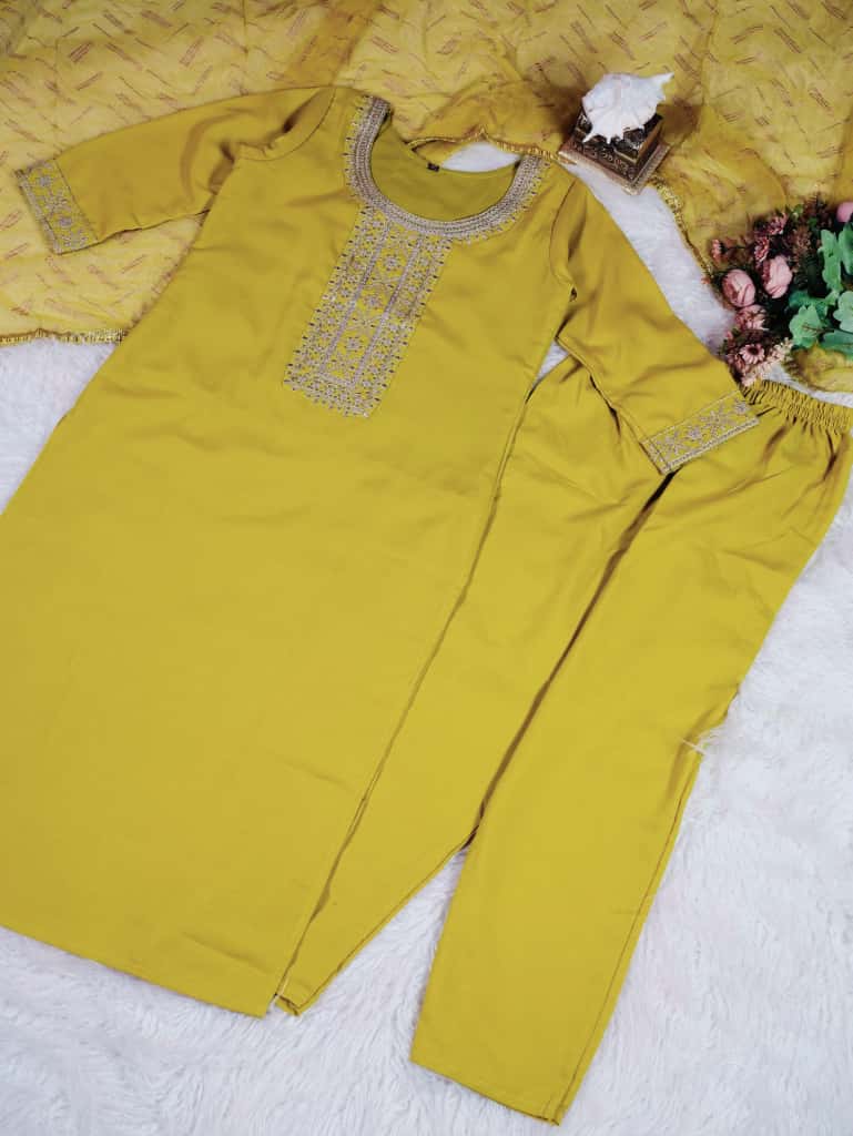 Olive Designer Kurti Set with Amrai Silk Dupatta