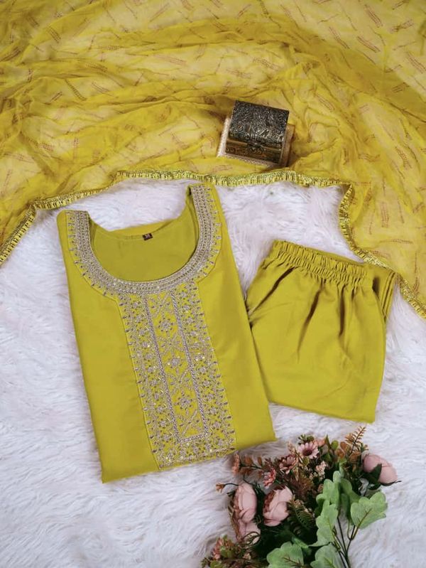 Olive Designer Kurti Set with Amrai Silk Dupatta