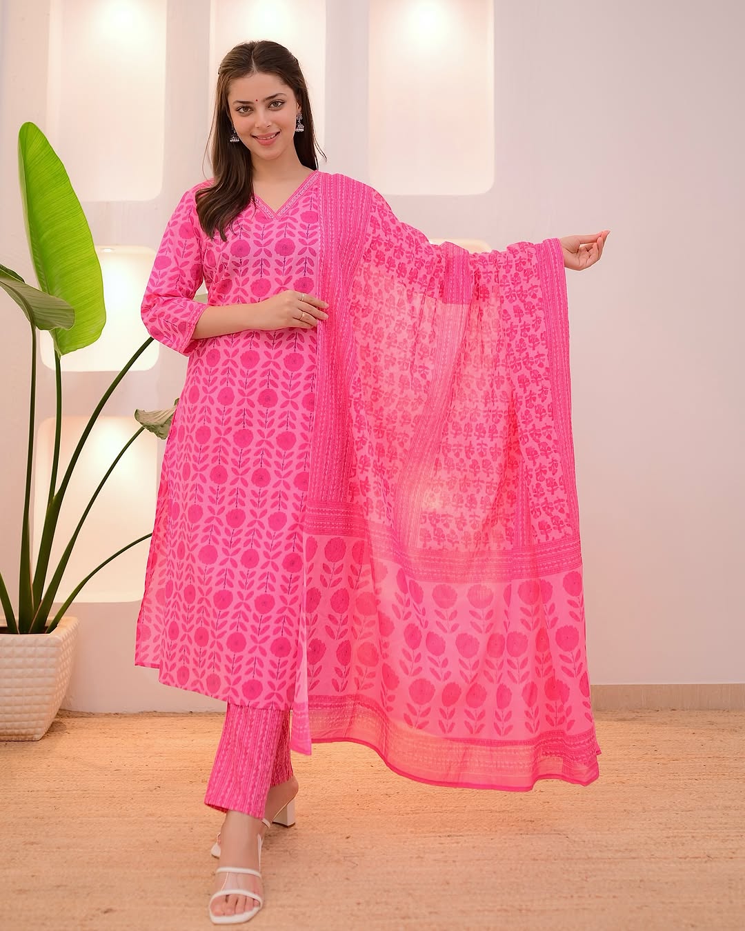 Pink Printed Rayon Kurta Set with Dupatta for Elegant Everyday Wear