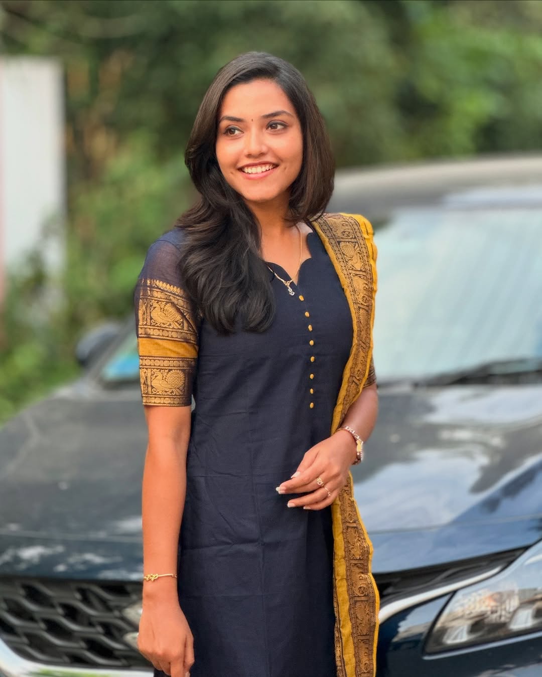 Royal Navy Blue Kanchi Cotton Kurta Set with Elegant Woven Dupatta