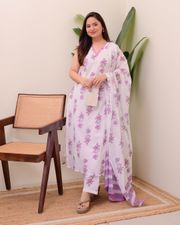 Elegant Pink Print Daily Wear Kurta Set - Pink