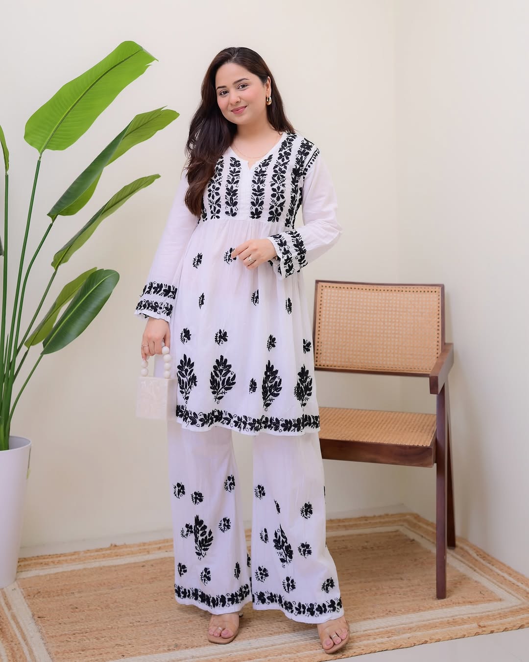 Soft Khadi Cotton White Kurta Set with Black Design