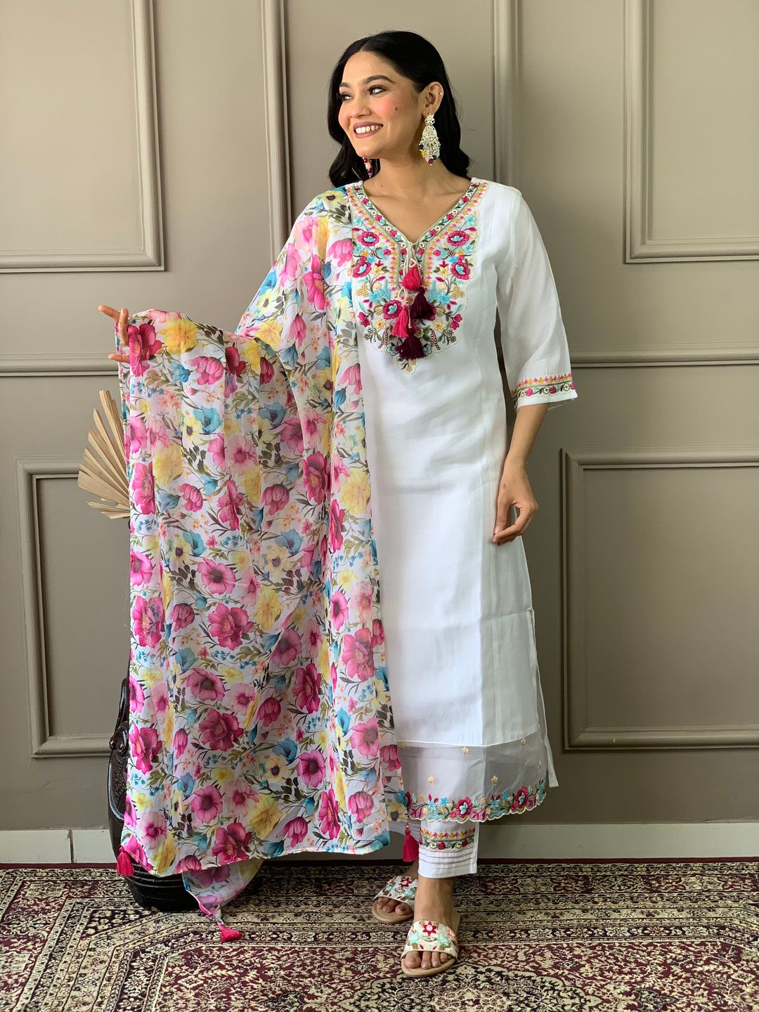White Chanderi Embroidered Kurta Set with Organza Dupatta