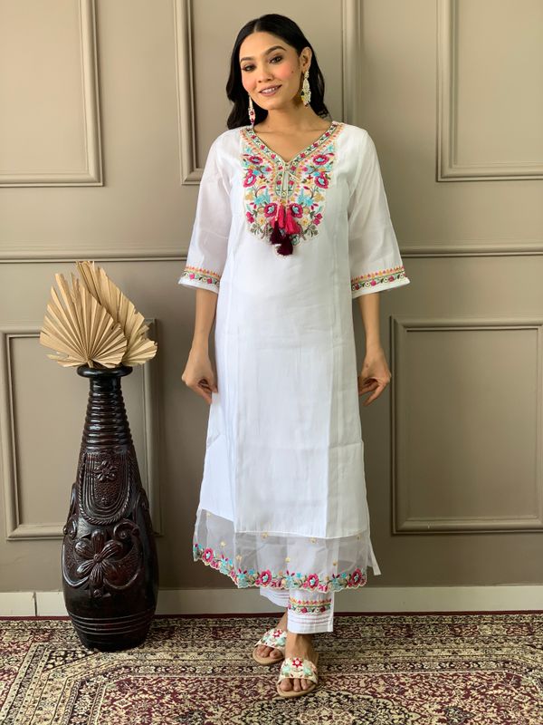 White Chanderi Embroidered Kurta Set with Organza Dupatta