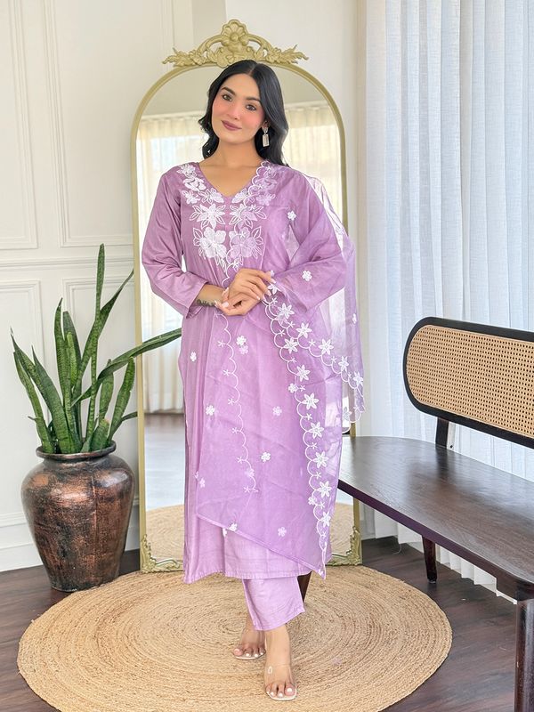 Lavender Embroidered Kurti Pant Dupatta Set Online