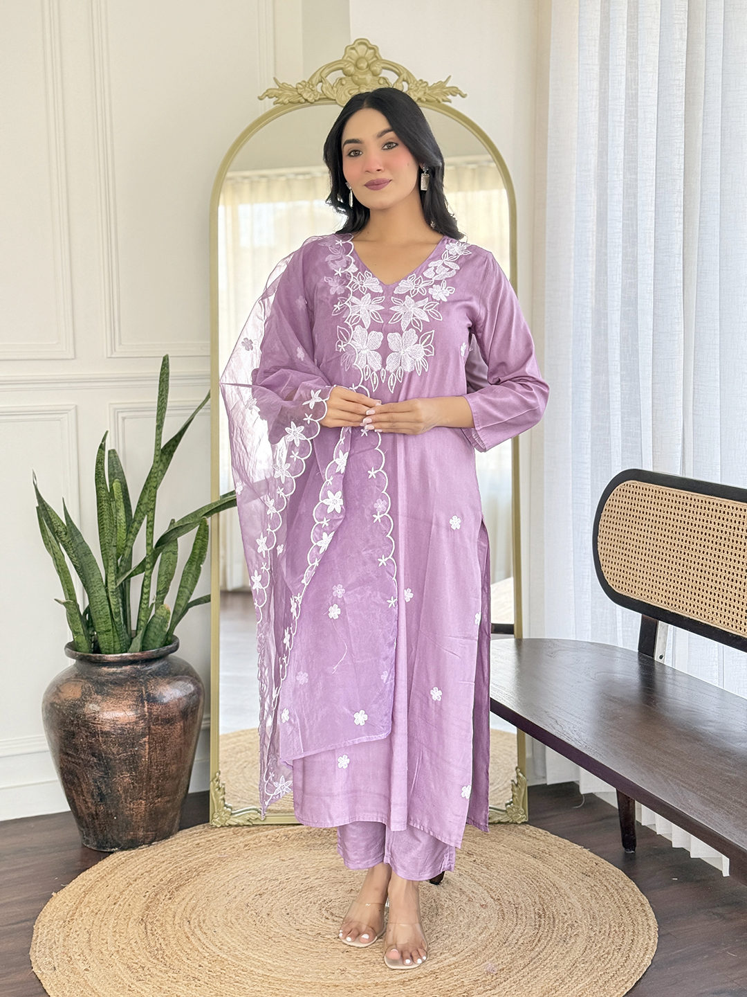 Lavender Embroidered Kurti Pant Dupatta Set Online
