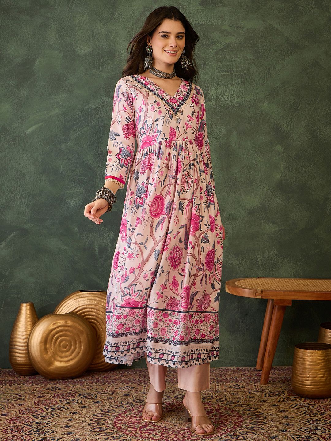 Cream Floral Print Kurti Pant Dupatta Set Online