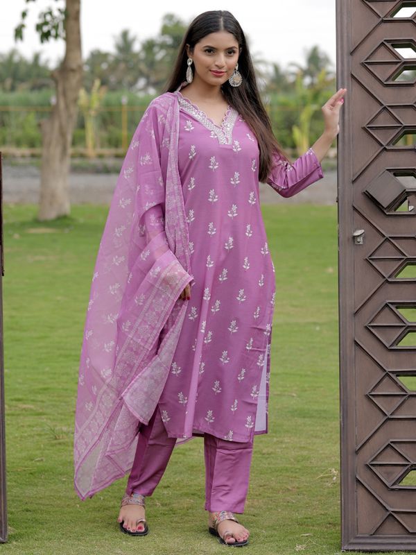 Onion Pink Printed Kurti Pant Dupatta Set