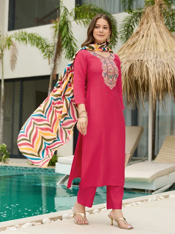 Gajri Embroidered Kurti Pant Dupatta Set Women