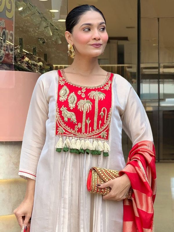 Silk Festive Kurta Pant Set with Zari Jacquard Dupatta