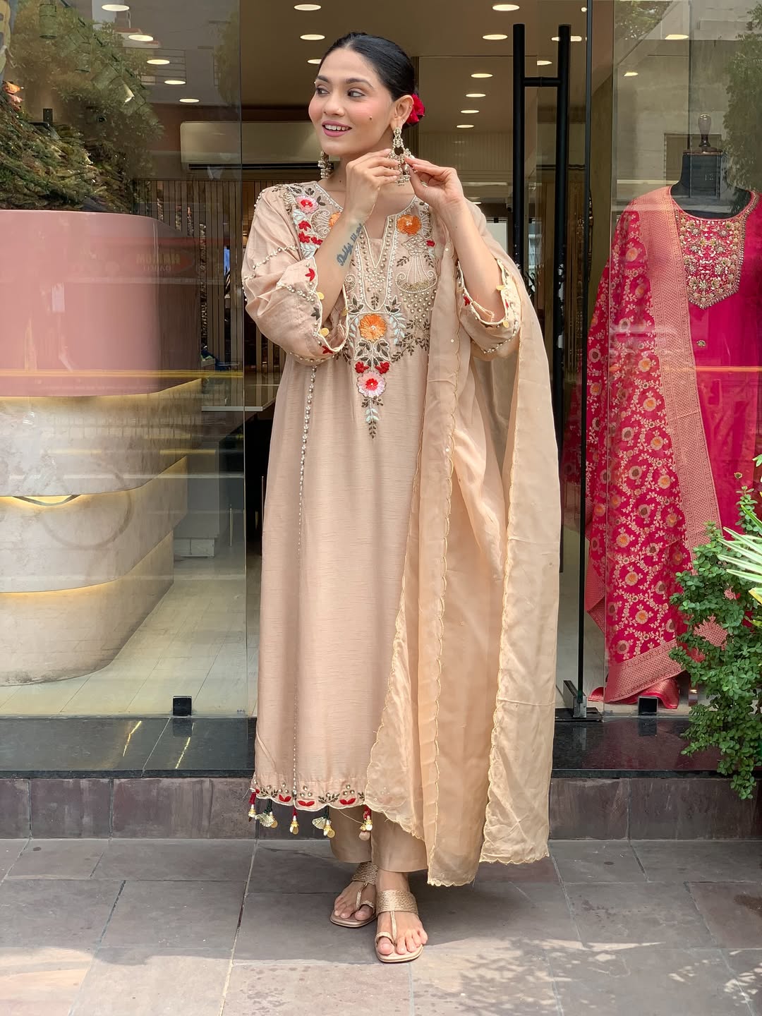 Cream Chanderi Embroidered Kurta Set with Dupatta