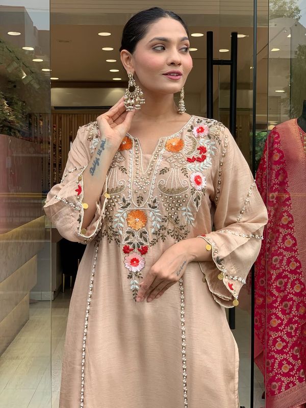 Cream Chanderi Embroidered Kurta Set with Dupatta