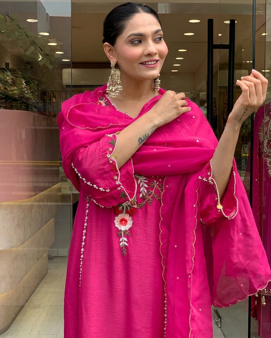 Rani Pink Chanderi Embroidered Kurta Set Dupatta