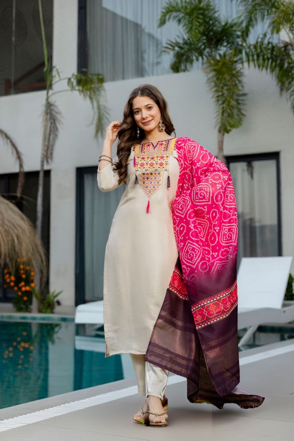 Cream Embroidered Kurta Set with Bandhani Style Dupatta